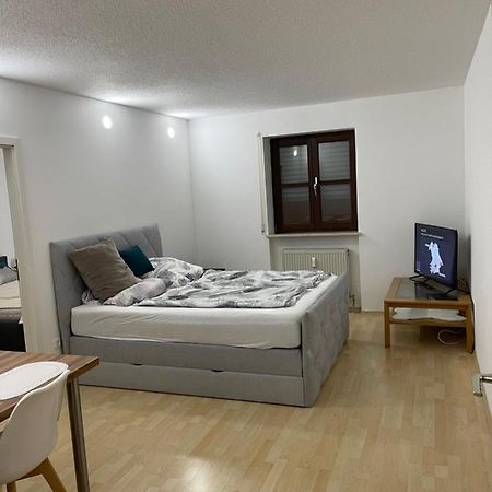 Helle Zwei-Zimmer-Stadt-Wohnung Am Bismarkplatz Mit Tiefgarage Landshut Exterior foto